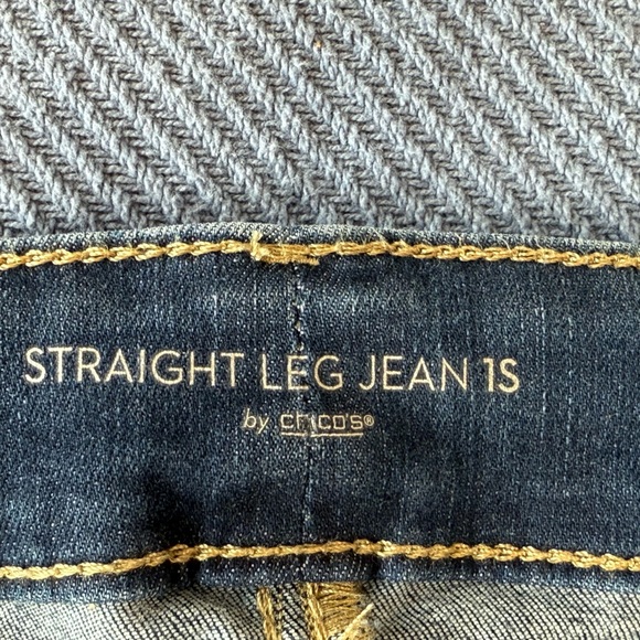 Chico's Blue Straight Leg Boyfriend Jeans with Cuffed Hem Sz 8 Short - Picture 7 of 12